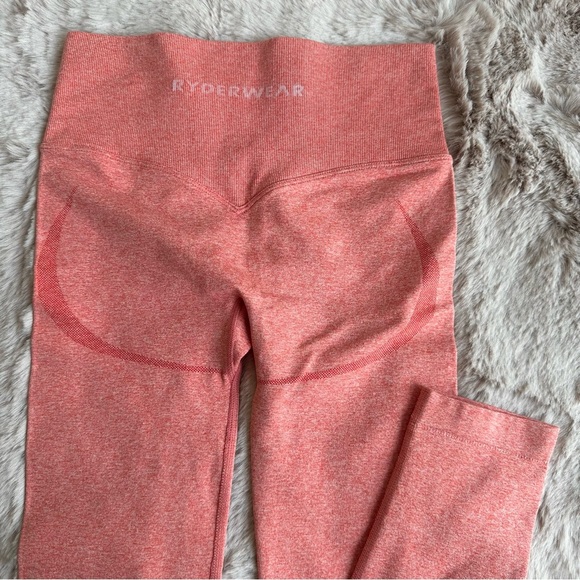 Ryderwear Coral Pink Sculpt Seamless Contour Leggings - Picture 3 of 3